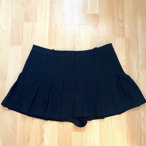 Abercrombie & Fitch Pleated Skort